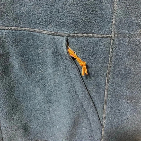 L.L. Bean  blue teal fleece vest medium tall - Picture 2 of 7